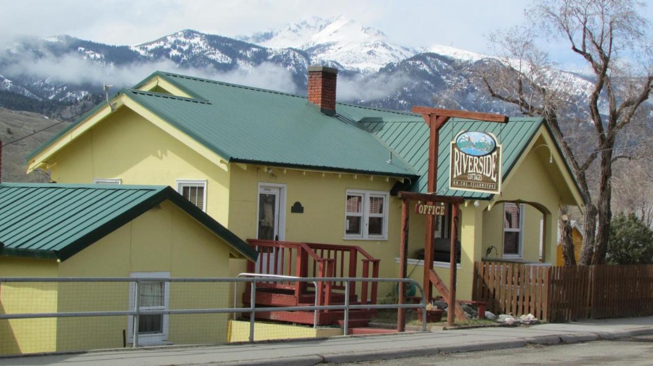 Yellowstone Riverside Cottages Gardiner Exteriér fotografie